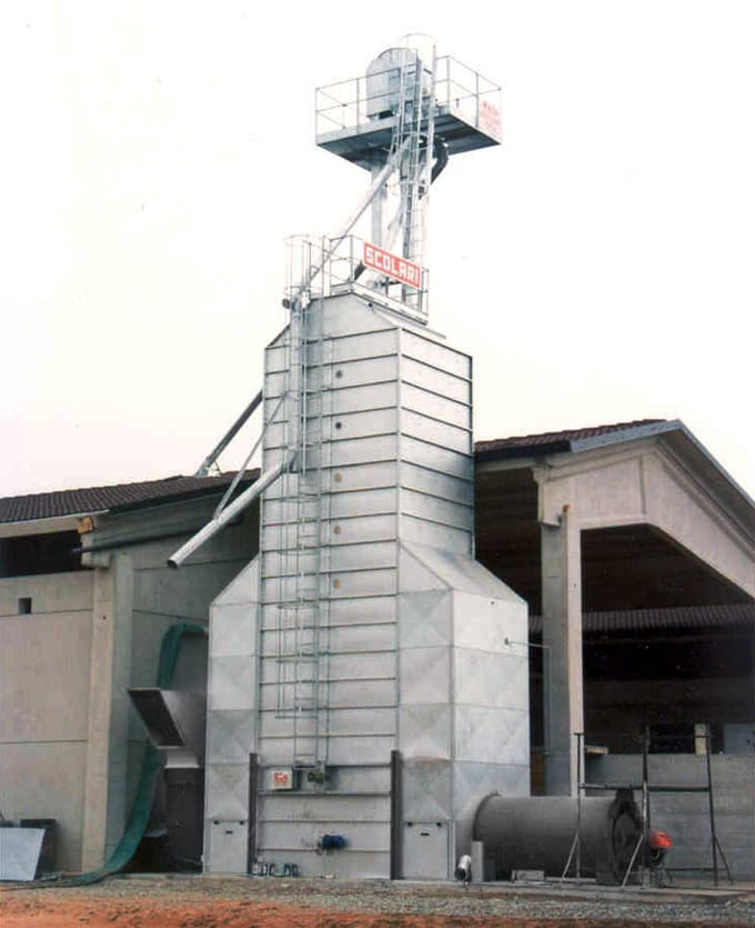 Порційна зерносушарка Сколарі AR