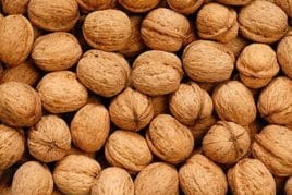 Волоські горіхи